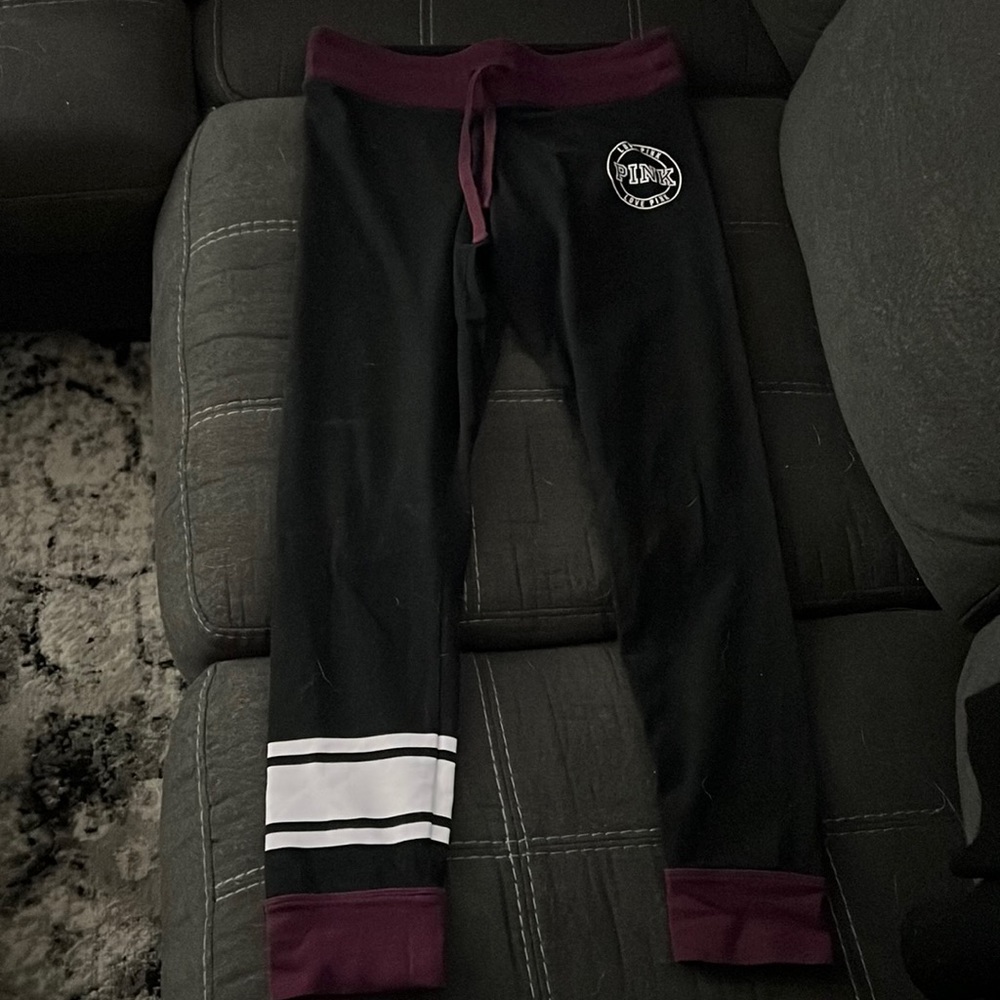 Pink Victoria’s secret’s leggings